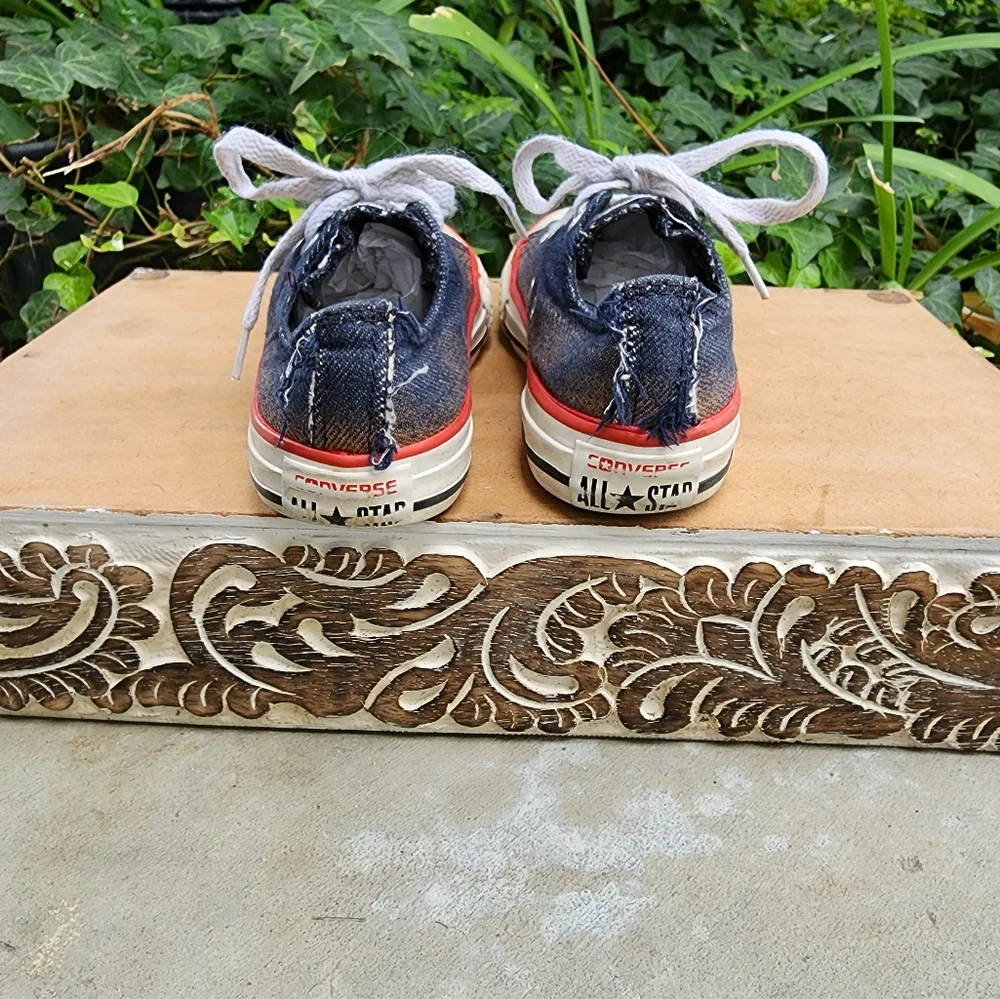 Converse Sneakers